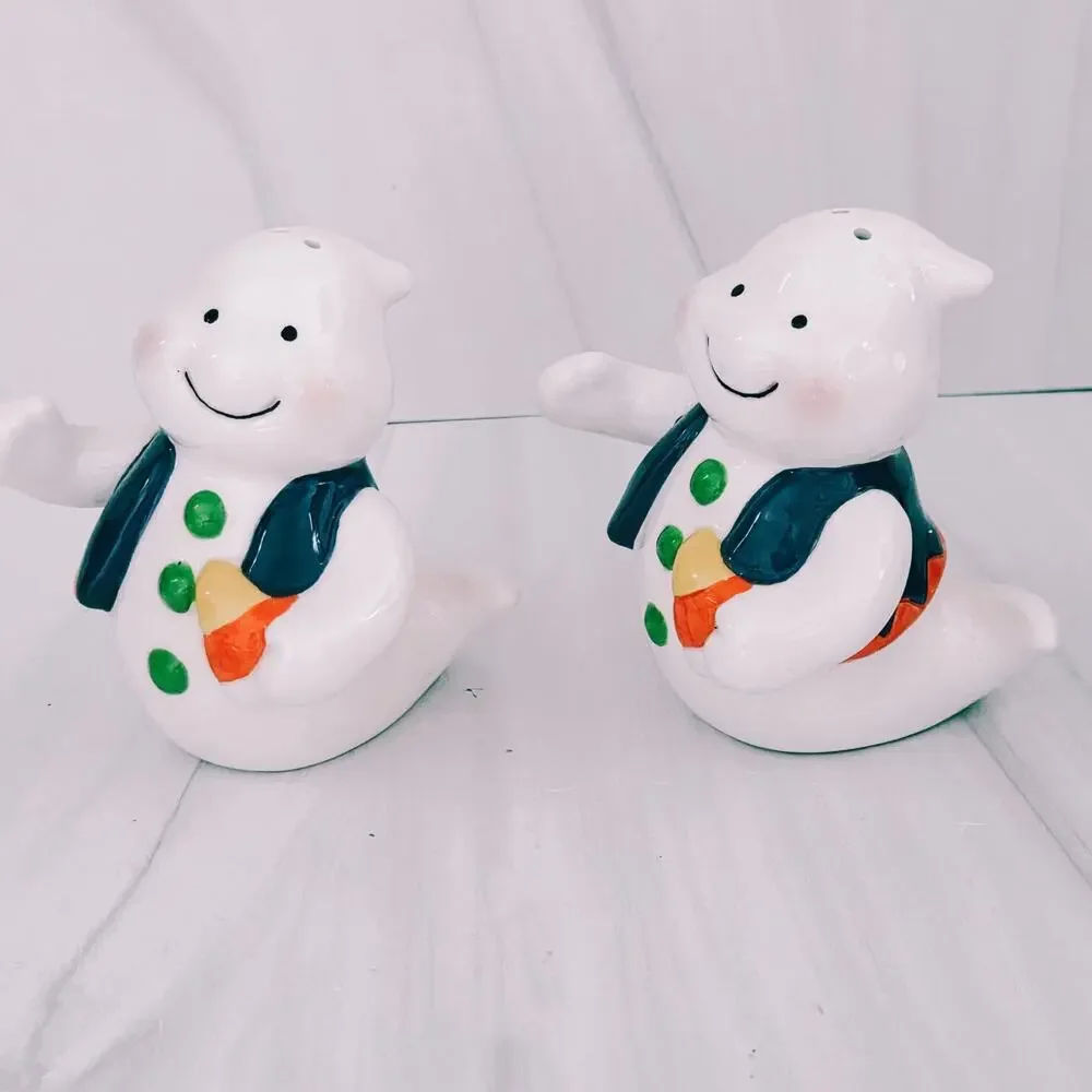 Ghost Halloween Salt & Pepper Shakers Candy Corn Pair